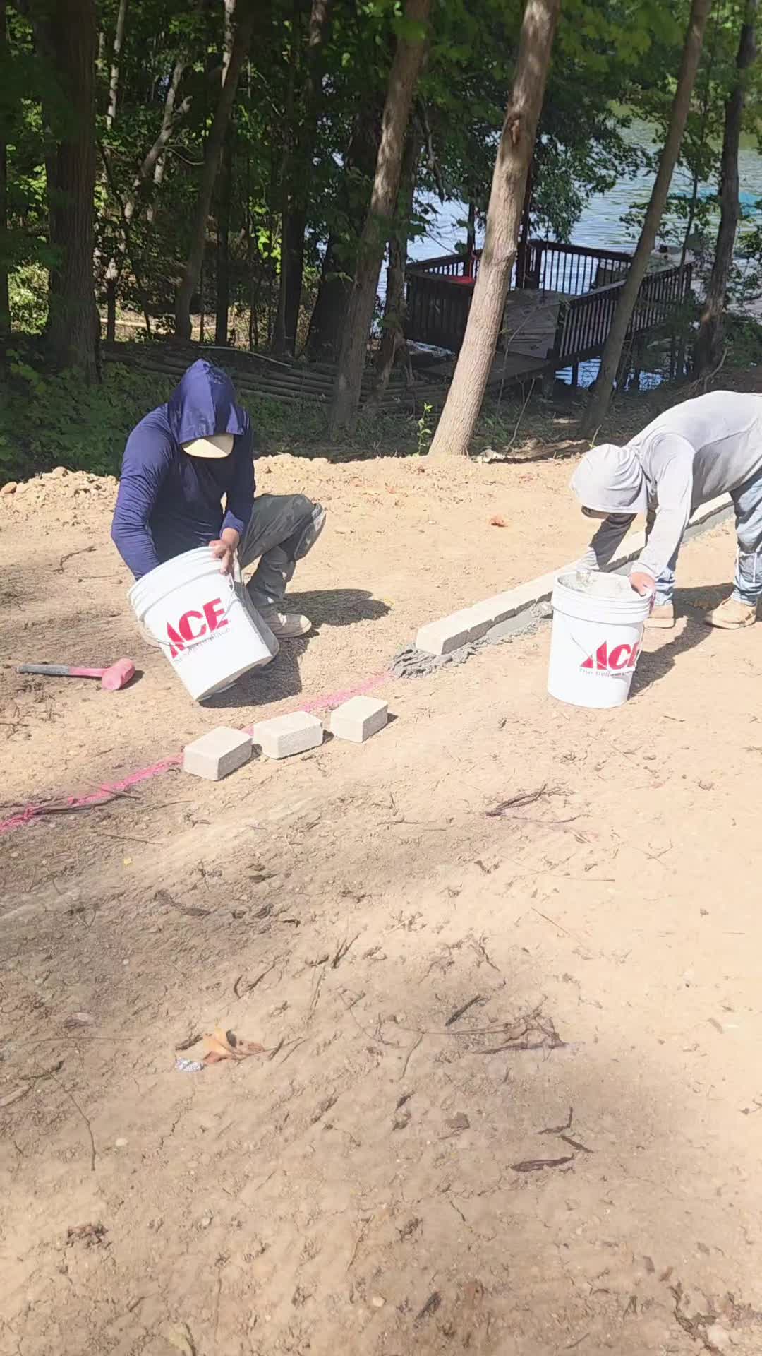 @RW