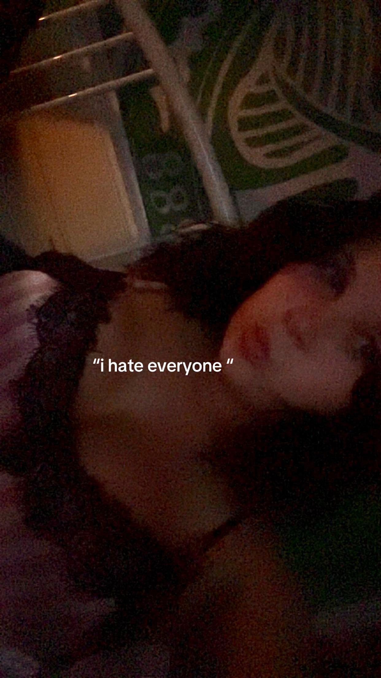 @𝐬𝐚𝐫𝐚𝐬𝐧𝐞𝐝𝐝𝐨𝐧🦢