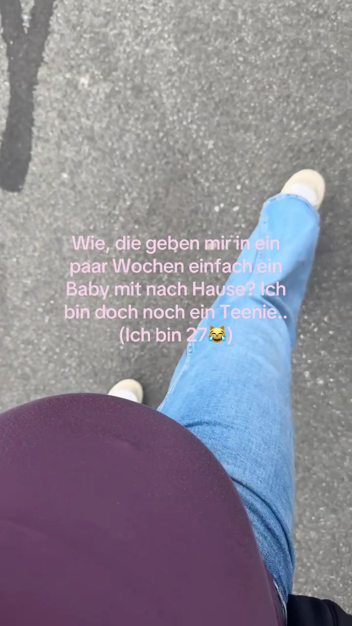 @𑣲Lauri⋆˚࿔