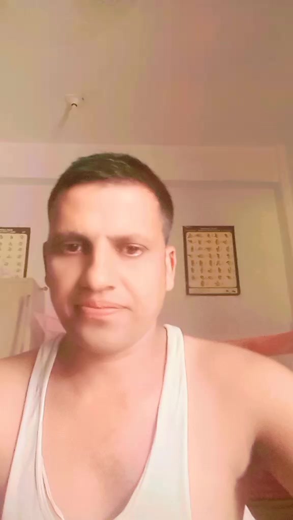 @girirajjaisi