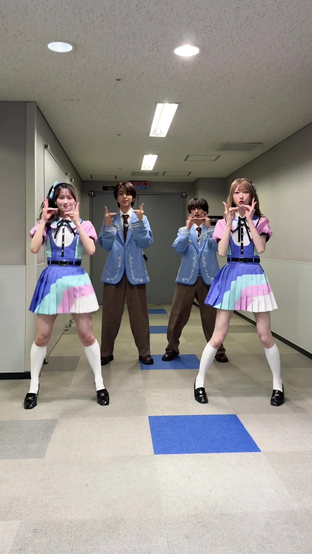 @AKB48