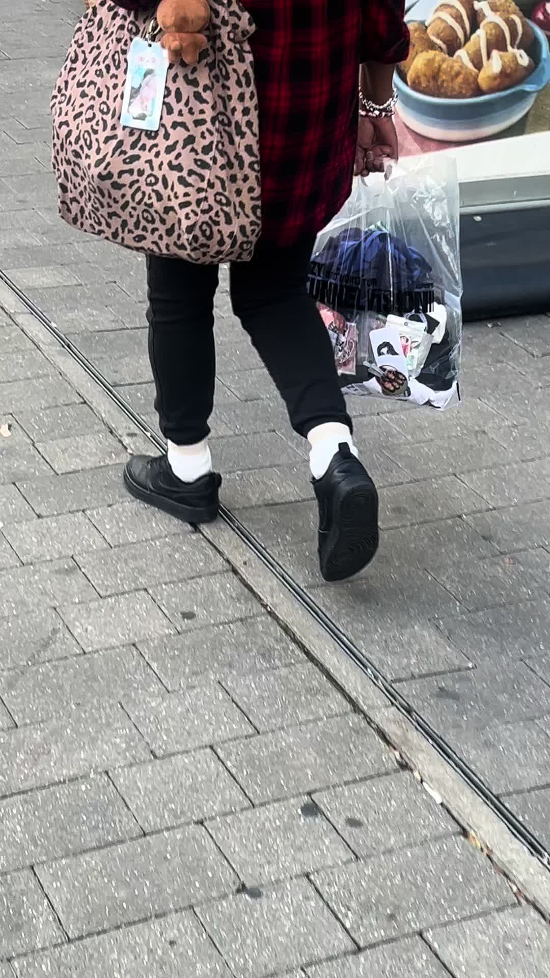 @Merch Run