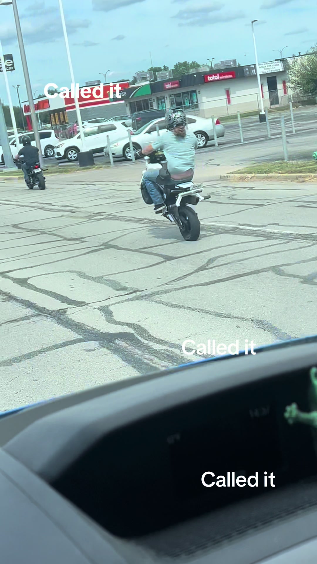@Streets of Indy
