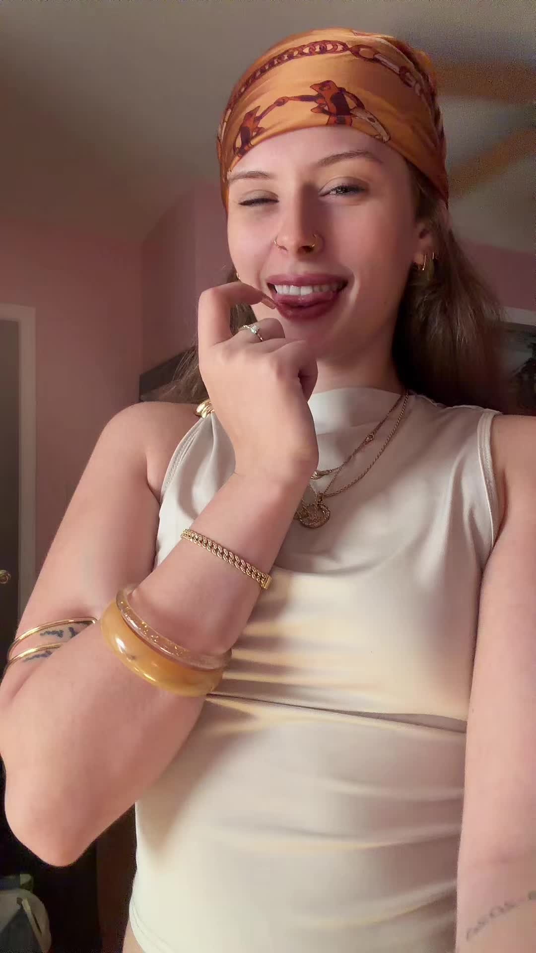 @_