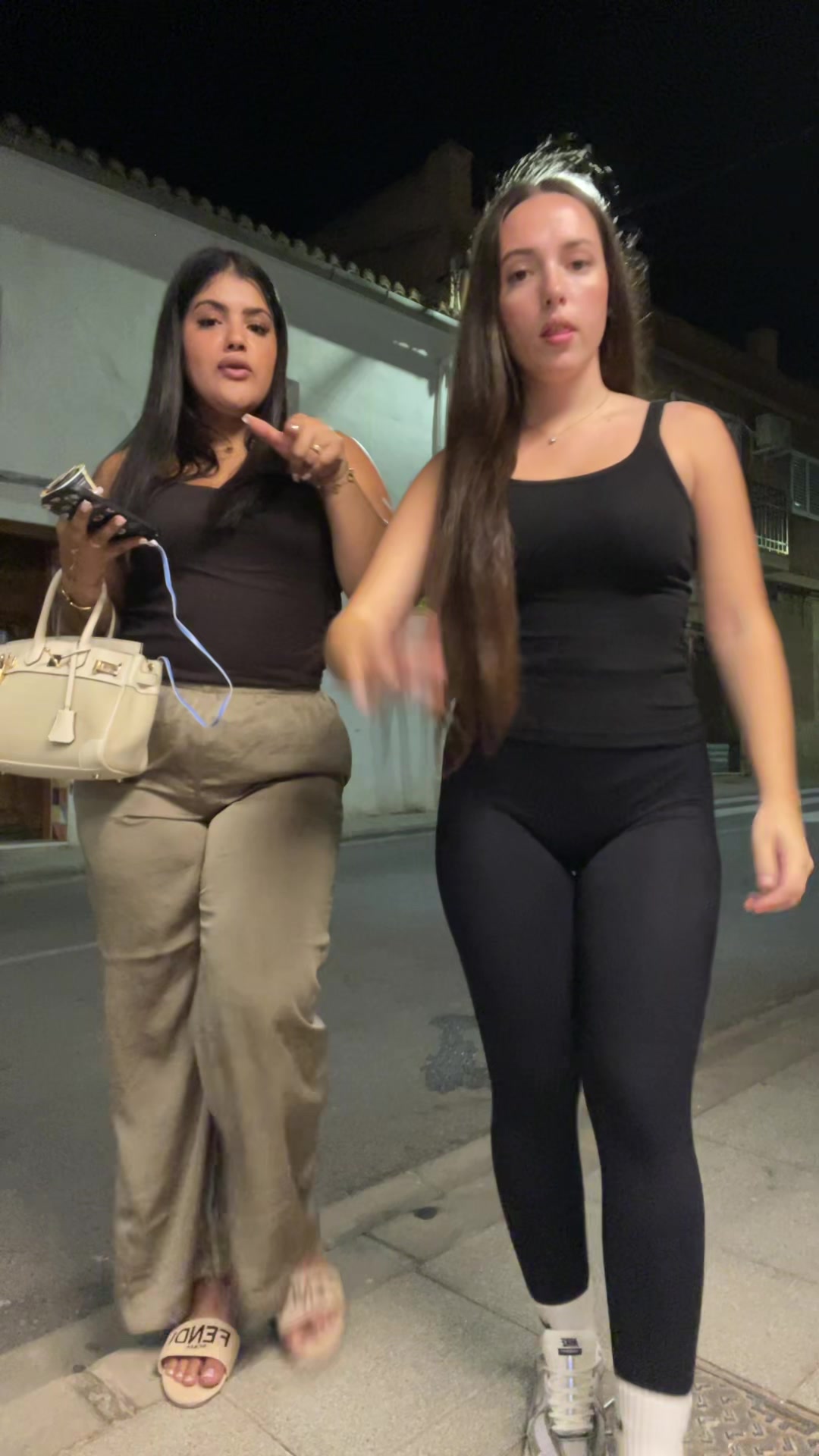 @𝑯𝒙𝒓𝒙𝒃𝒊𝒊