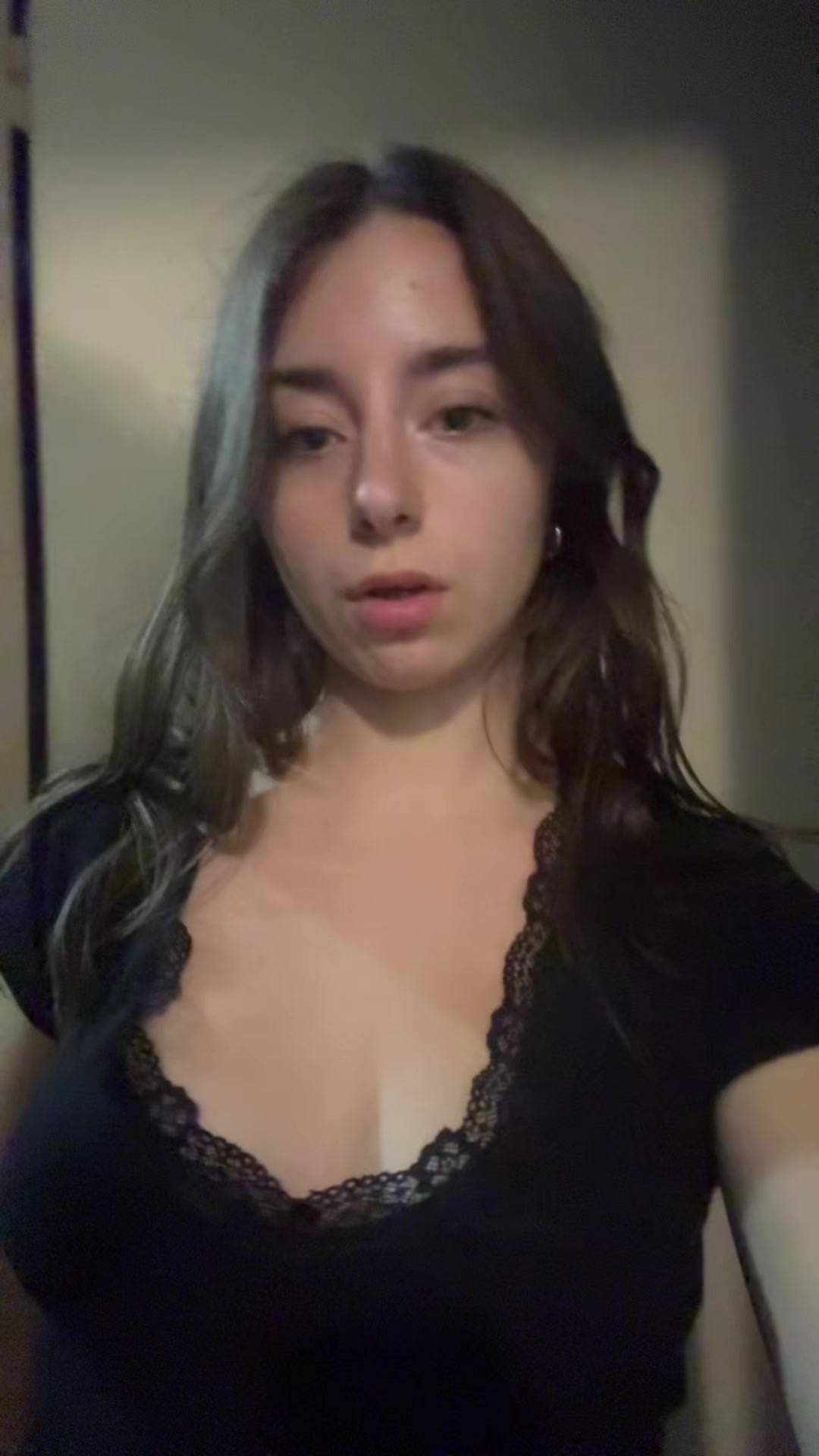 @Leanalmp