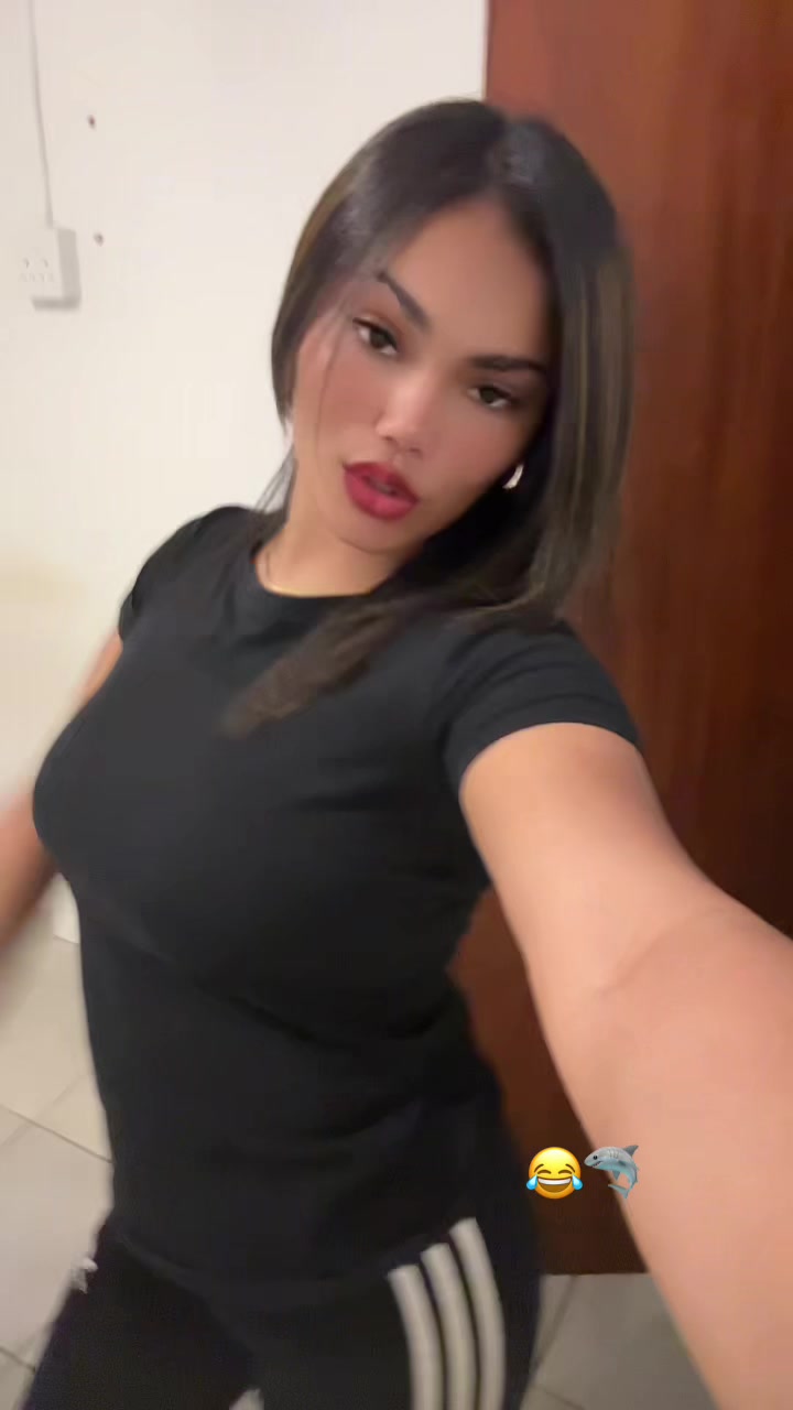 @zah💋