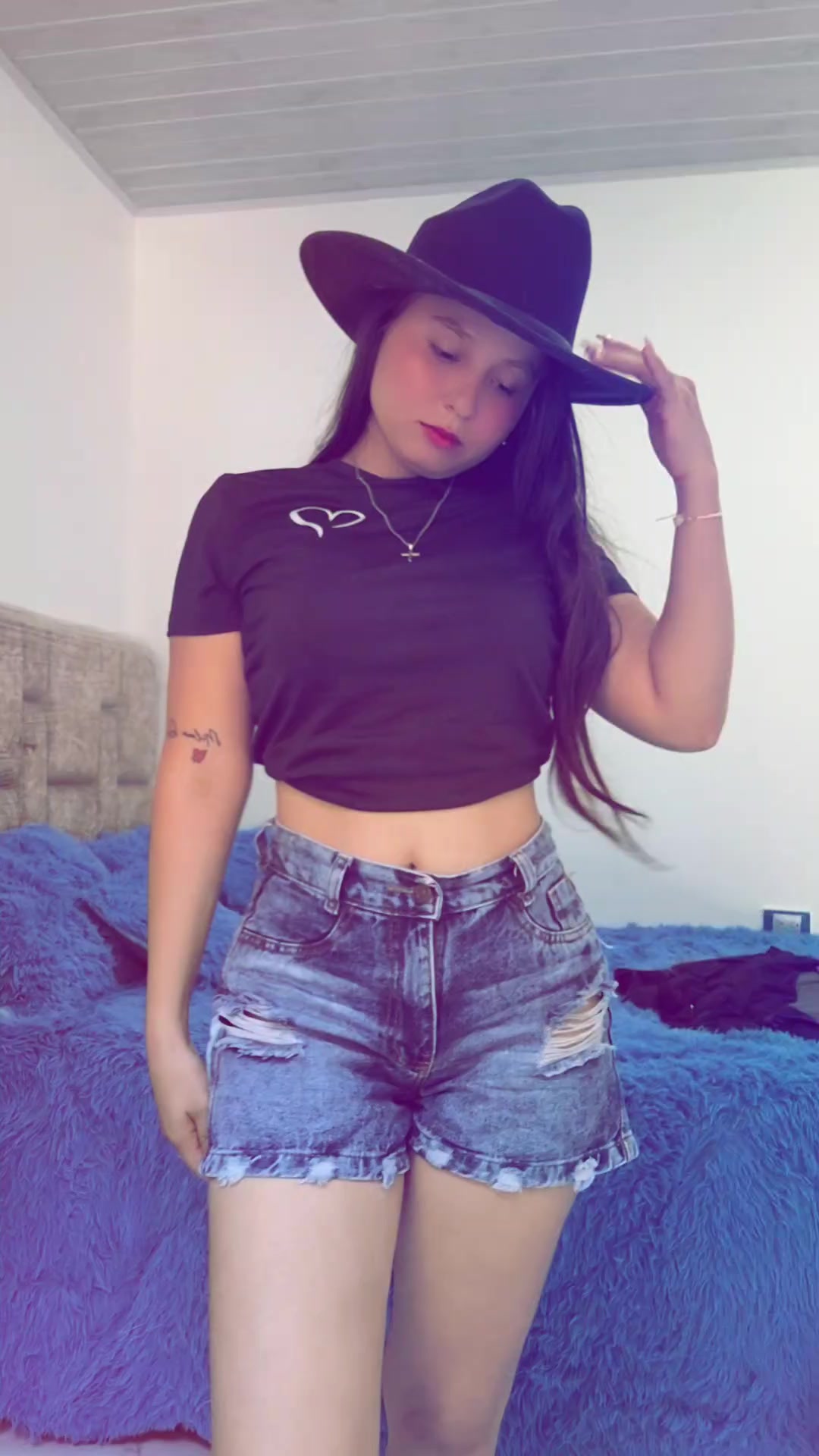 @Adriana21❤️&zwj;🩹