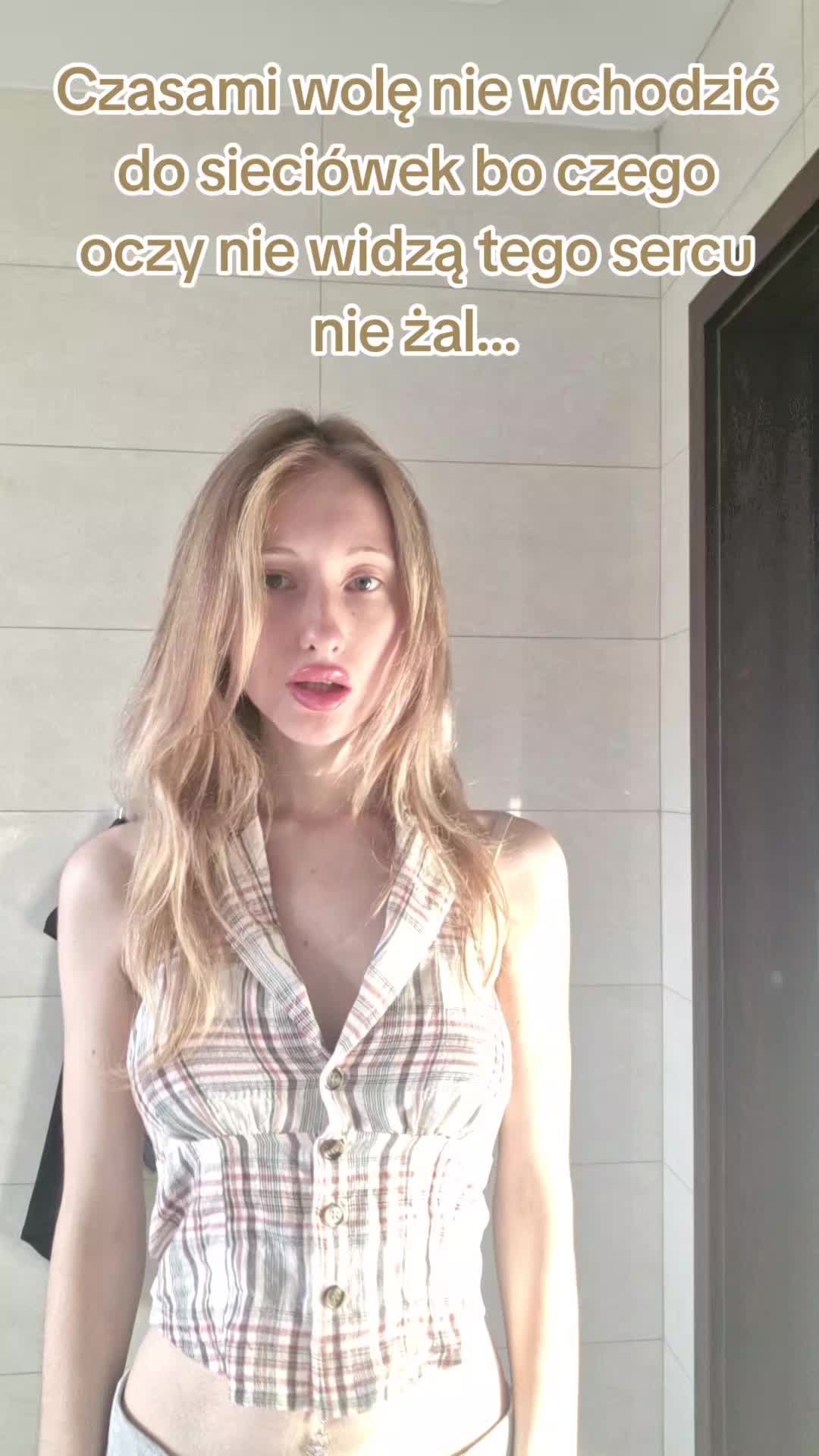 @amelianital