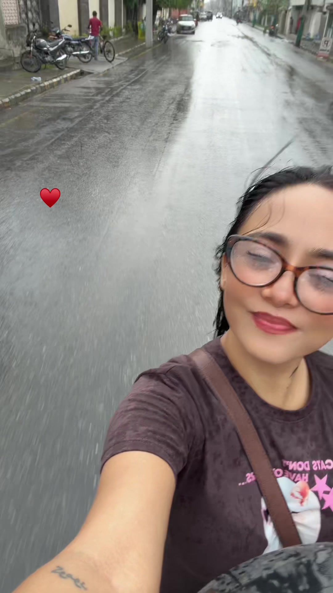 @Rupshi