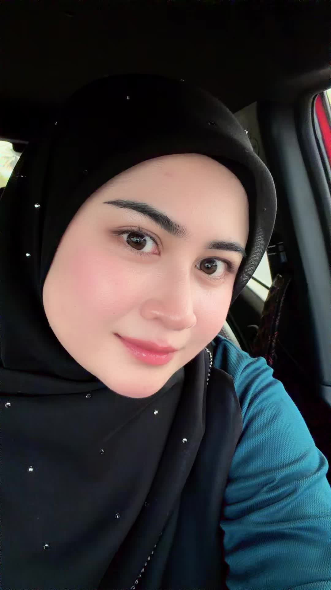 @farahilyana_2