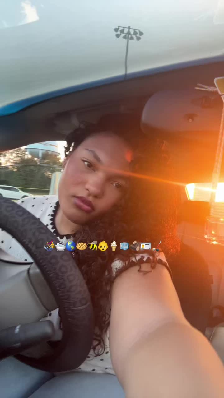 @🌟🐞💝🤗👑👼🏽🧁