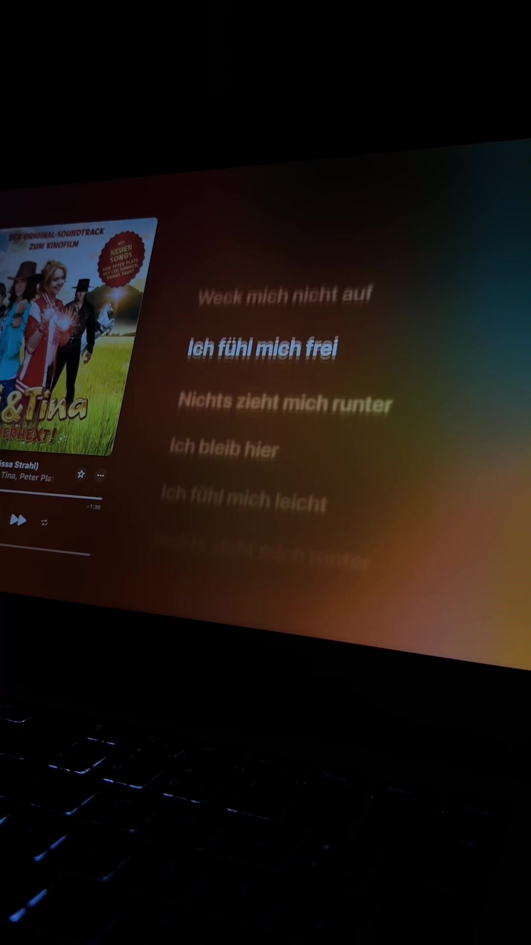 @🎶