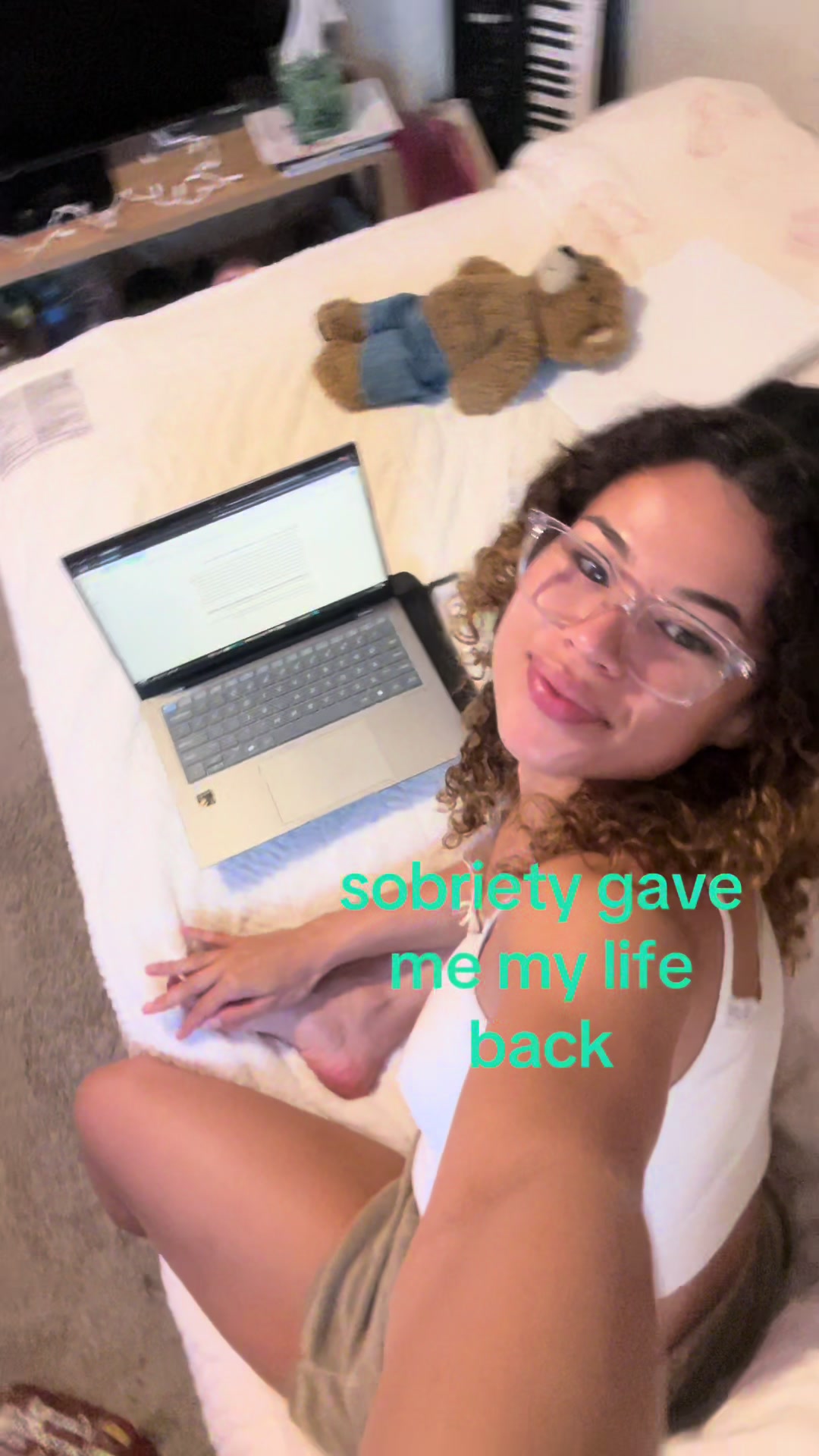 @ꨄ