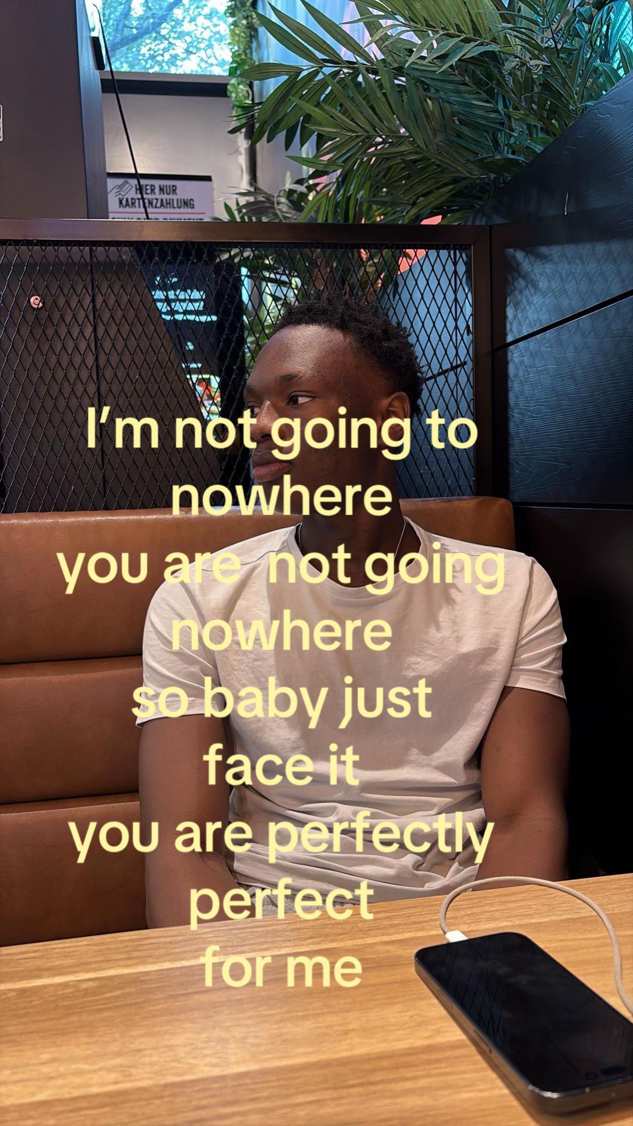 @⃟
