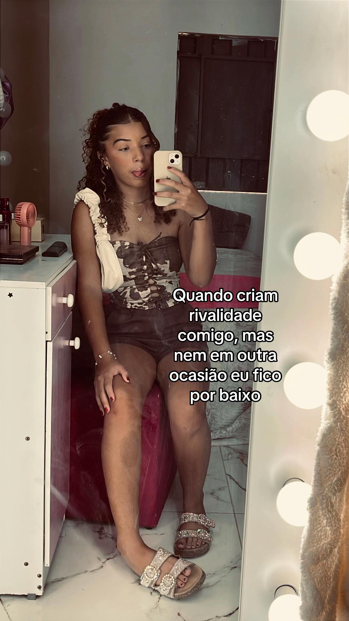 @Ana L&iacute;via