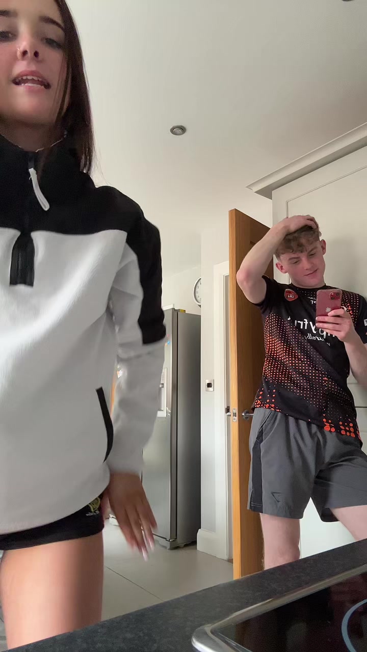 @Caileen.pRiV