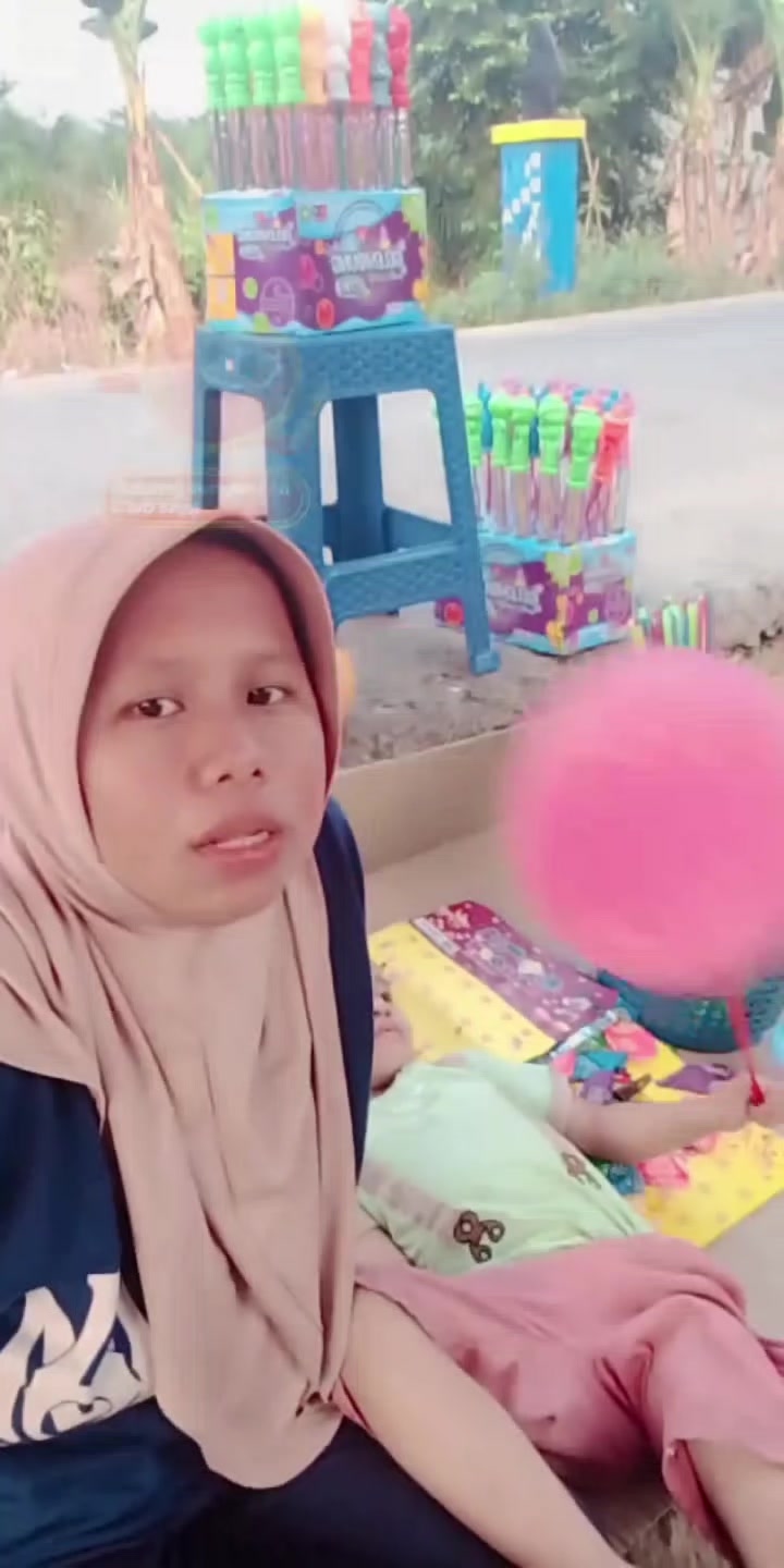@Nur(pedagang keliling)