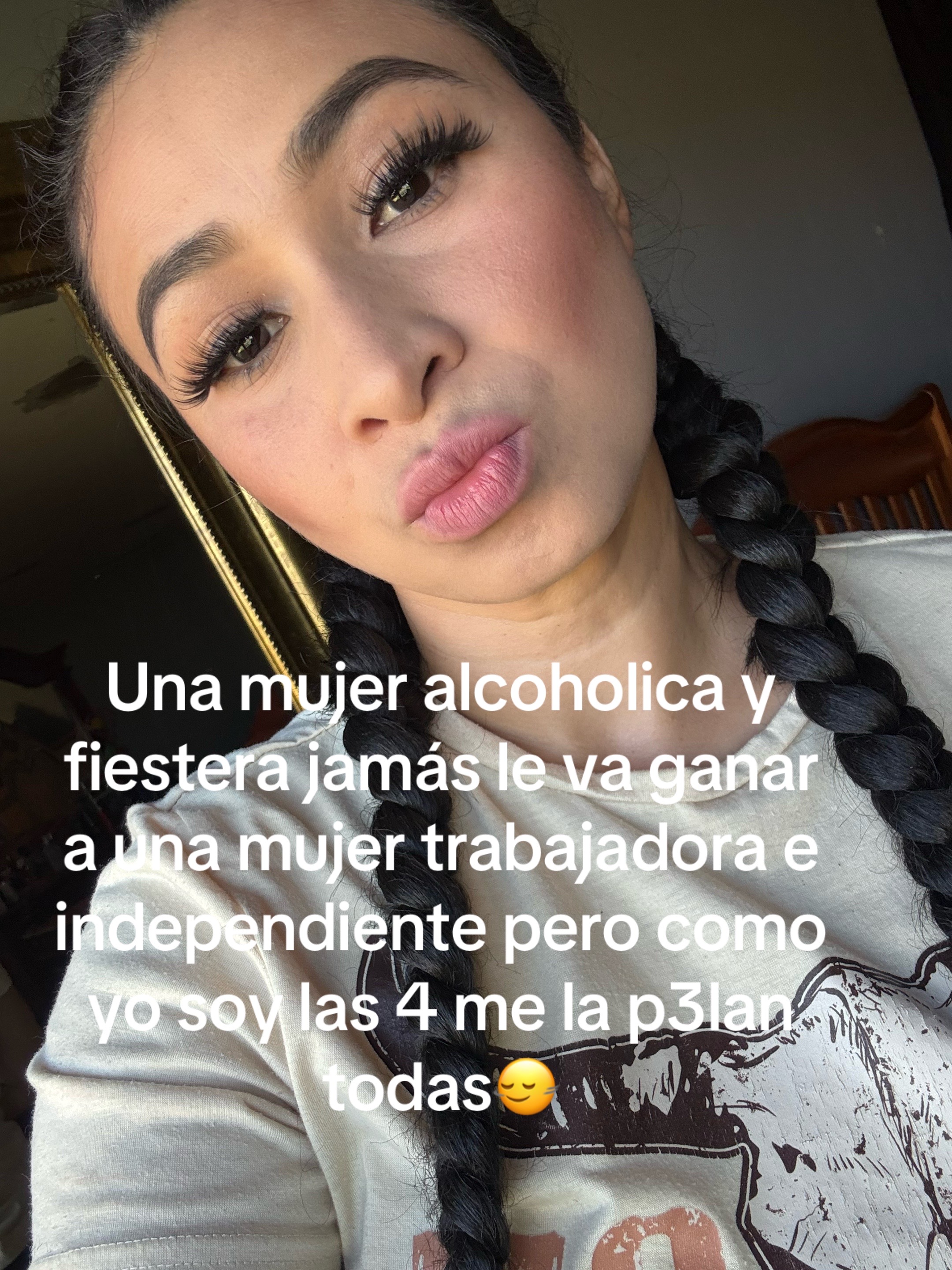 @Caridad
