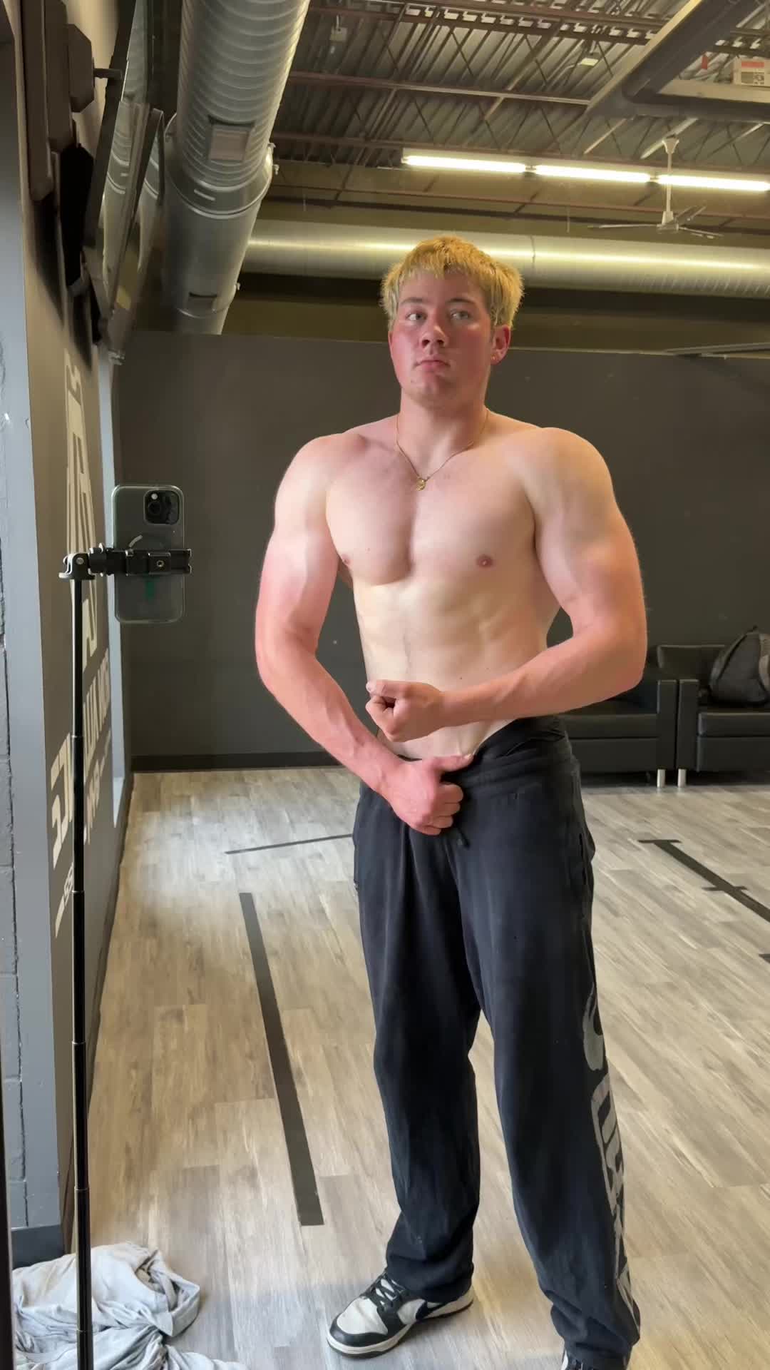 @andrewwaynelift