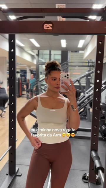 @marcelaperes_