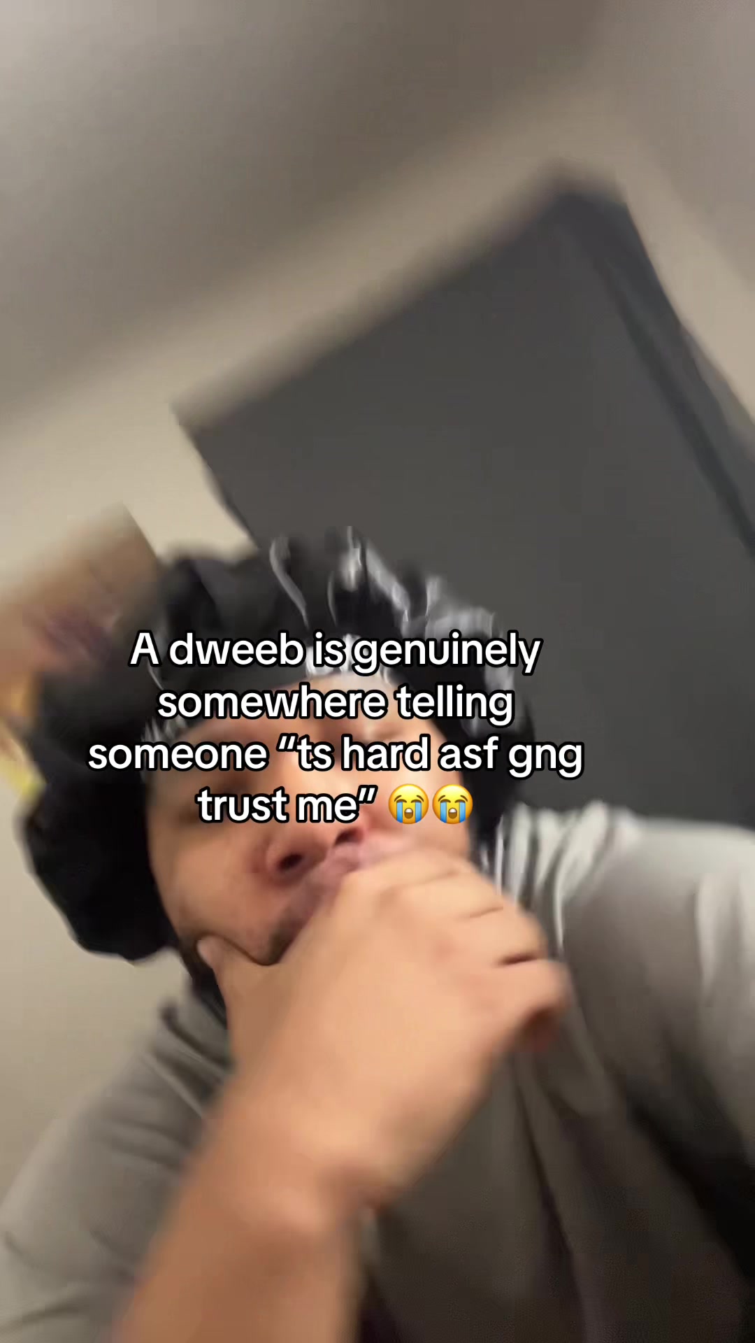 @HUMBSSTOOSLIXK