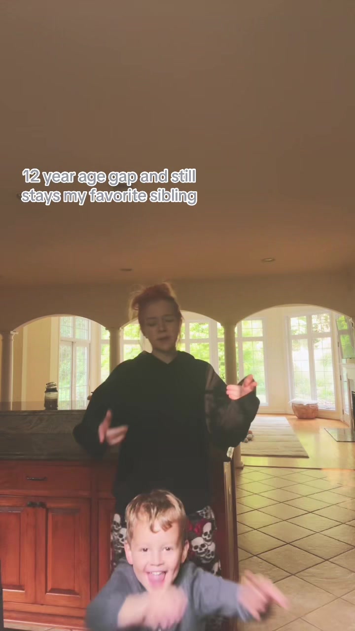 @☮️