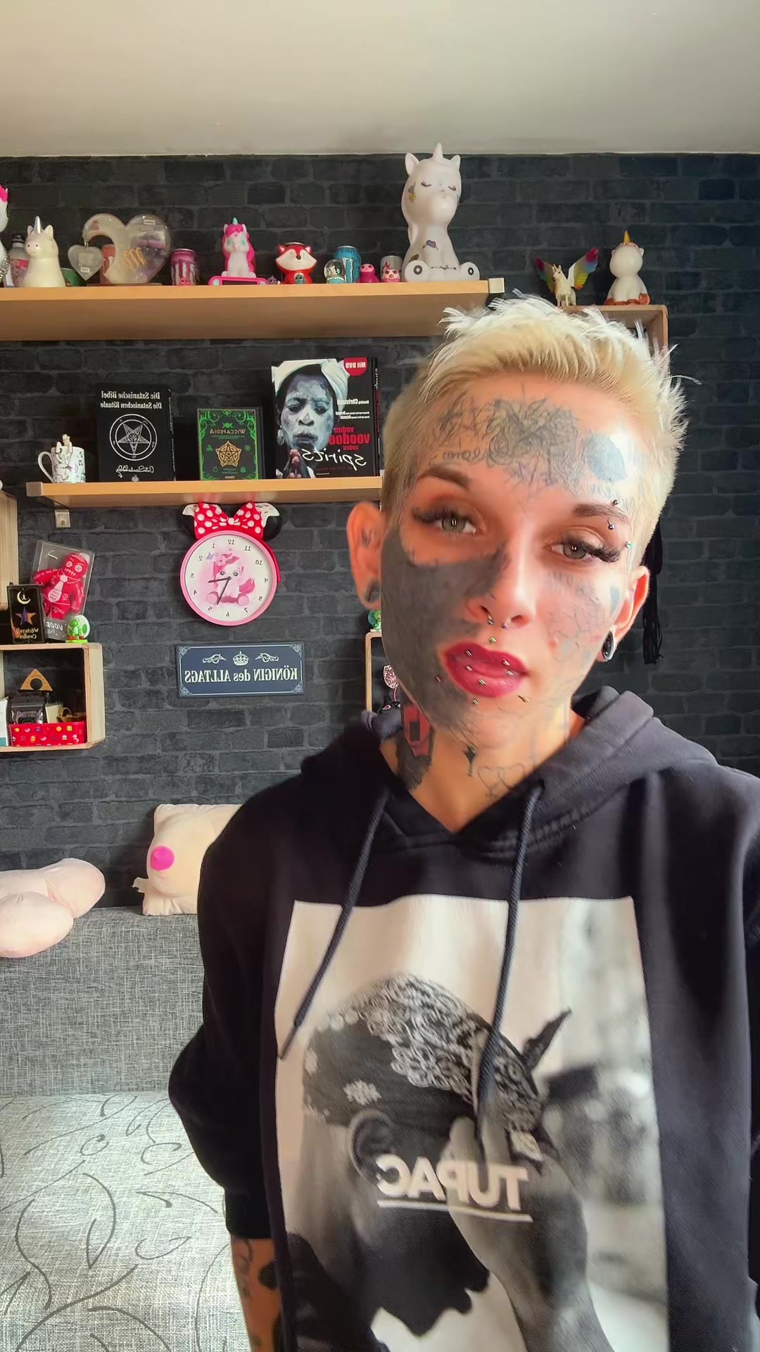 @InkedUnicorn