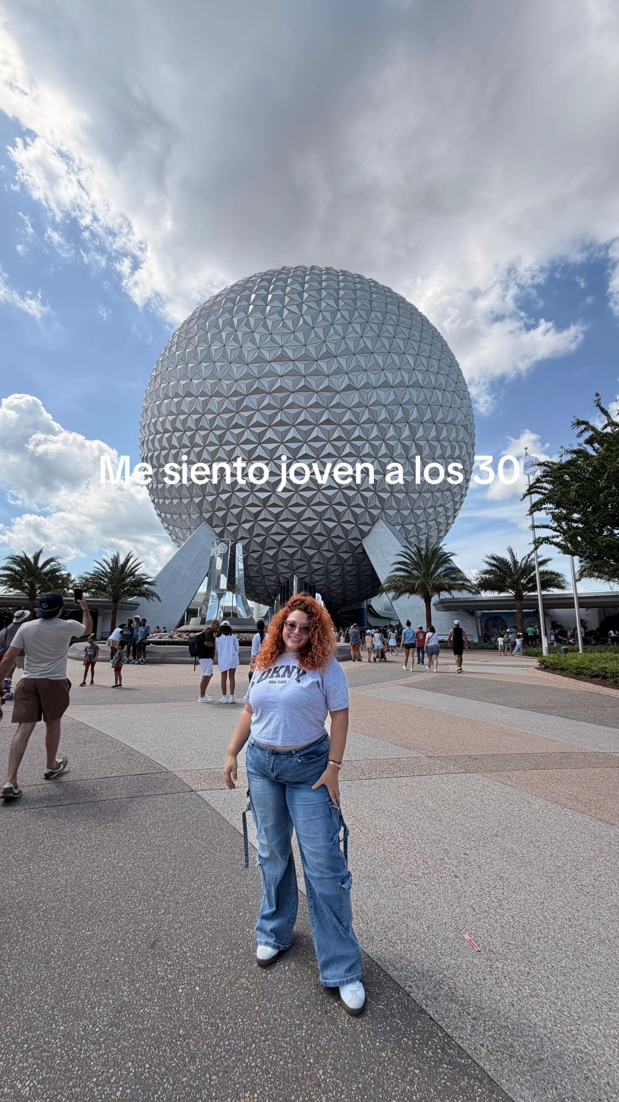 @Laliconsumelocal