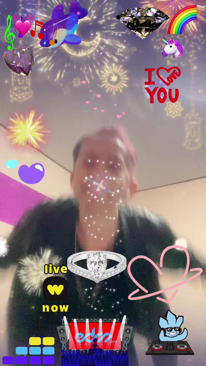 @💎Kouzou 🌈🟣