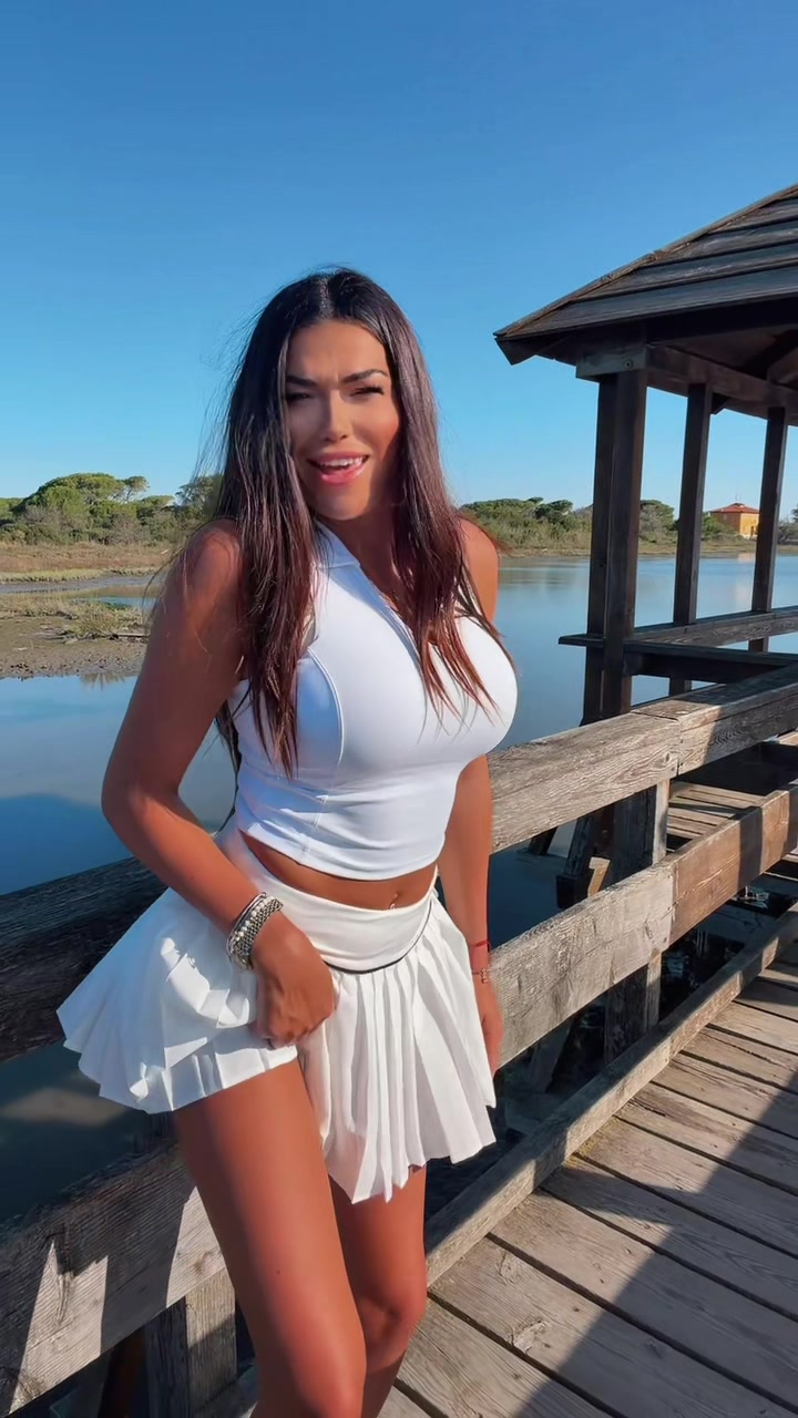 @Valentina