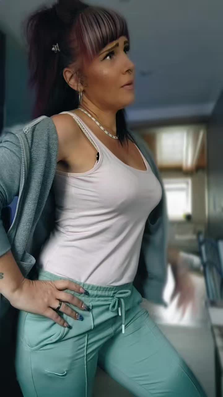 @🦋⁂༄𝙼𝗂𝙨𝙨_𝗡𝗂cᶄ𝗂༄⁂🦋