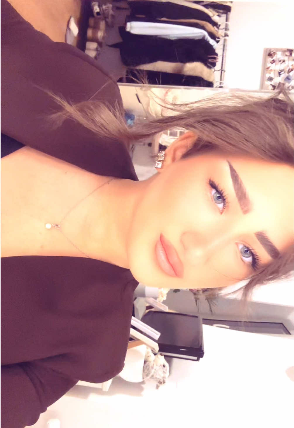 @lanaa