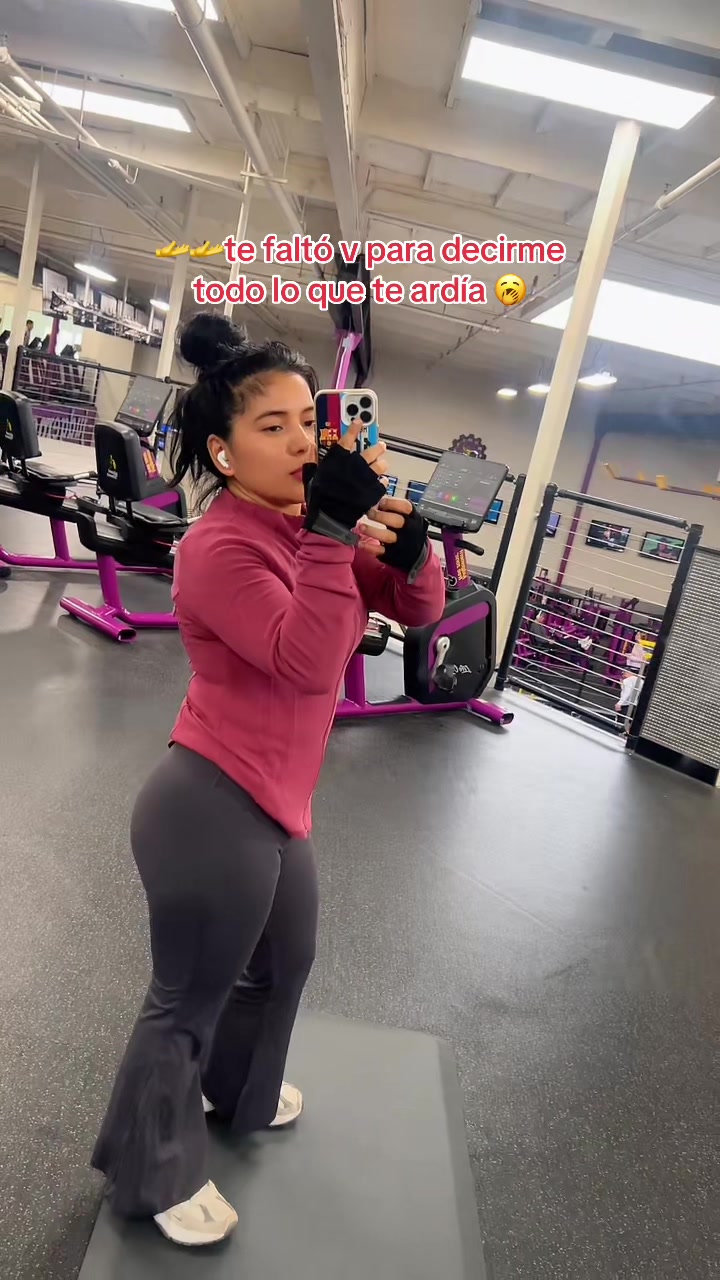 @elvita1242