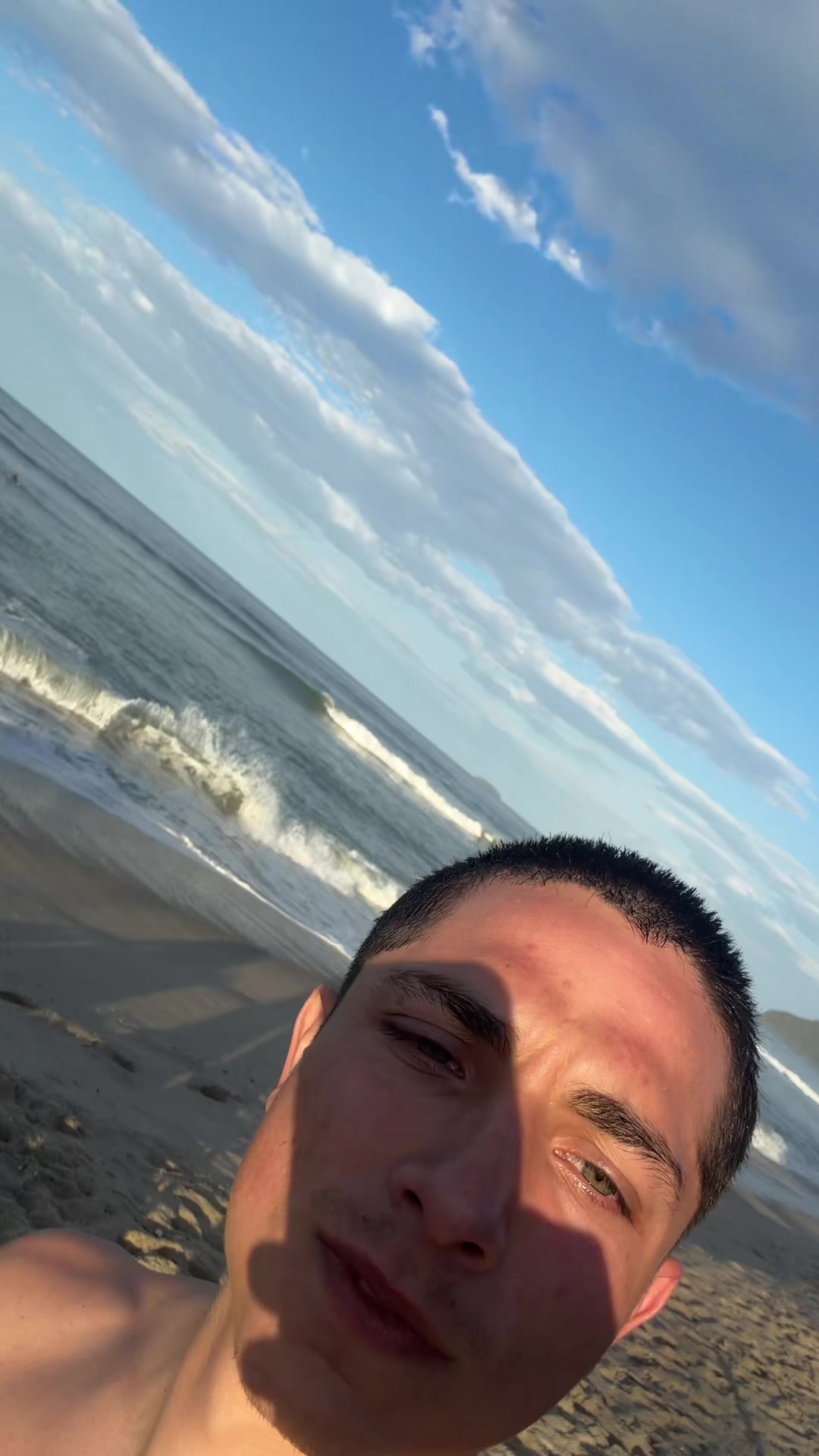 @_agurovira