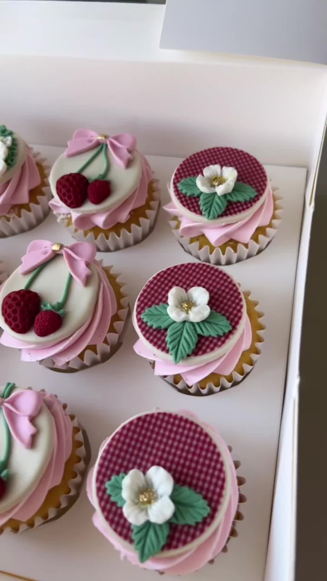 @sweetsbyivonneinc
