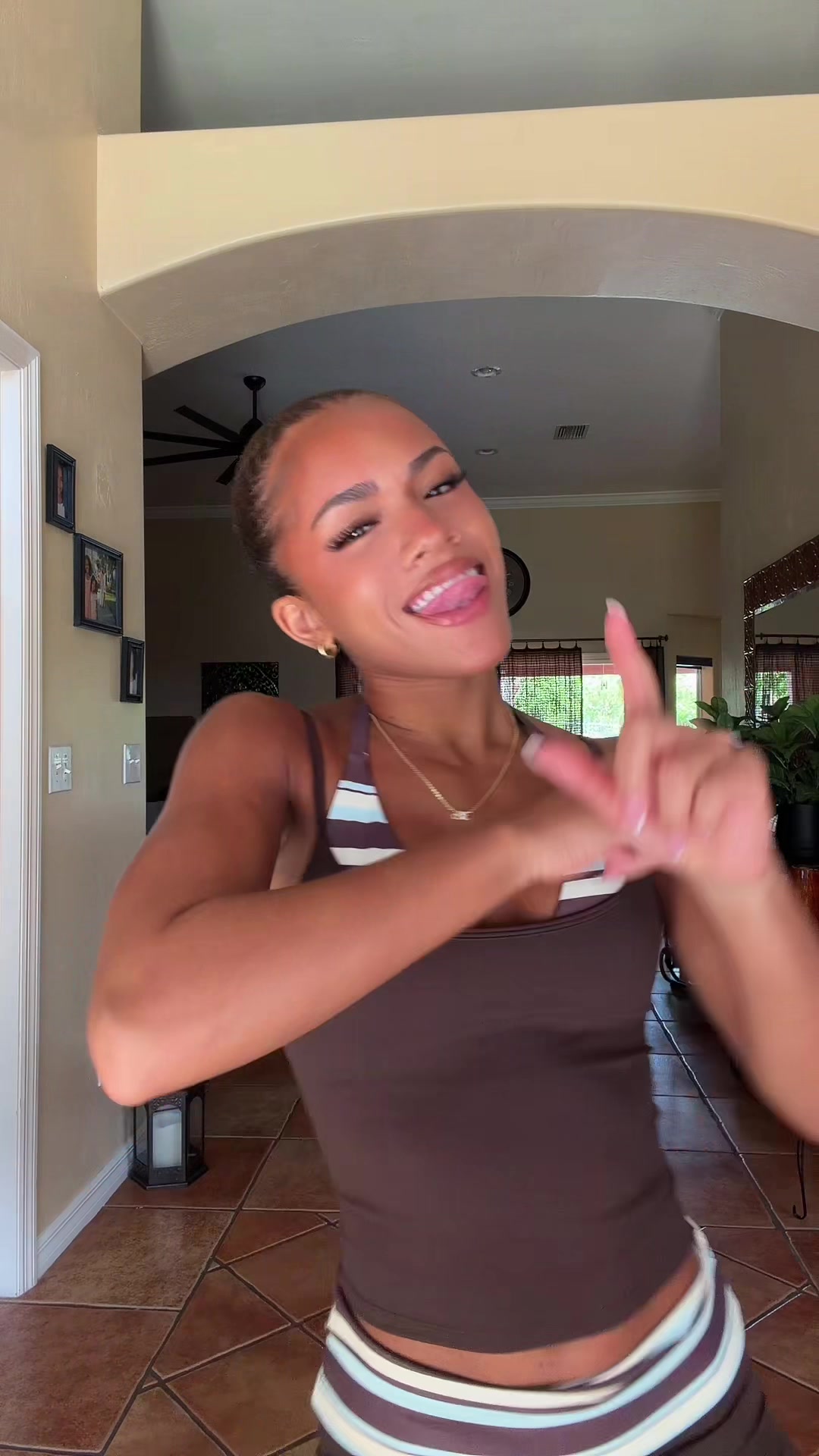 @⭐️ISABELLA