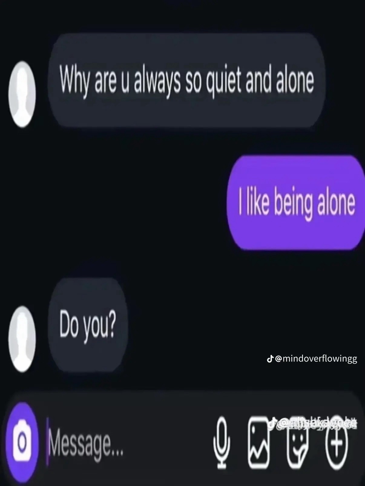 @⃟