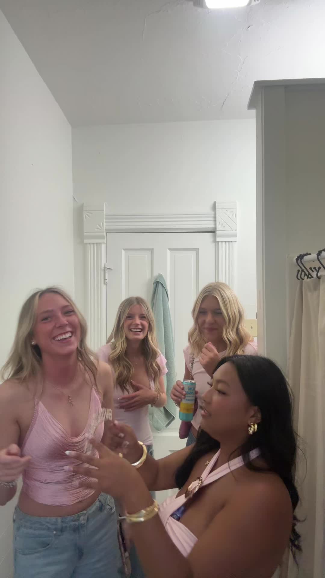 @teadahsavynou
