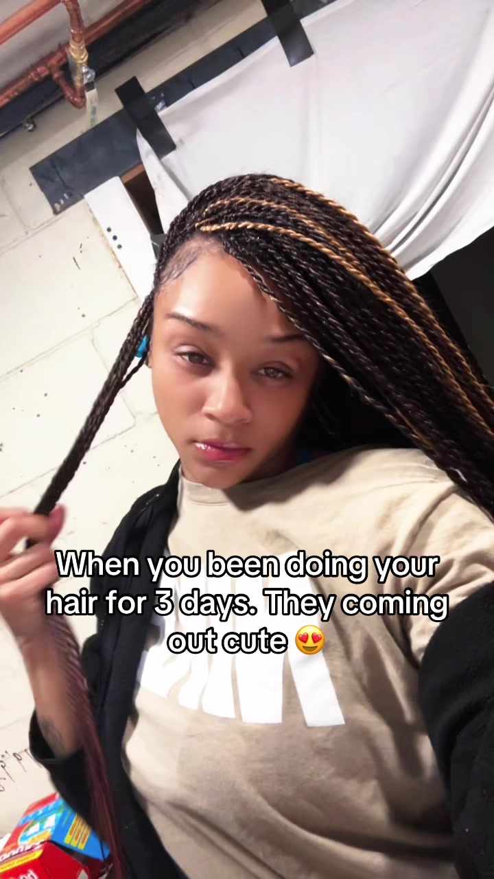 @Giovanna Doll
