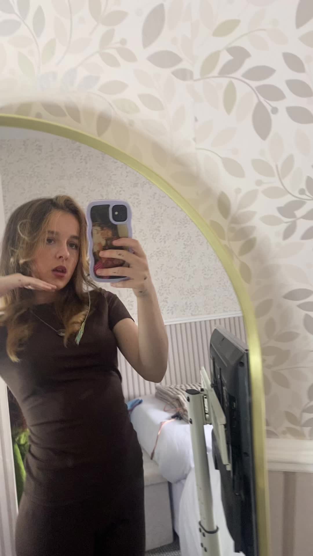 @Ellie