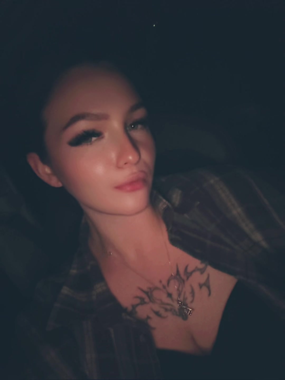 @𝓥𝓲𝓴𝓽𝓸𝓻𝓲𝓪🐈&zwj;⬛