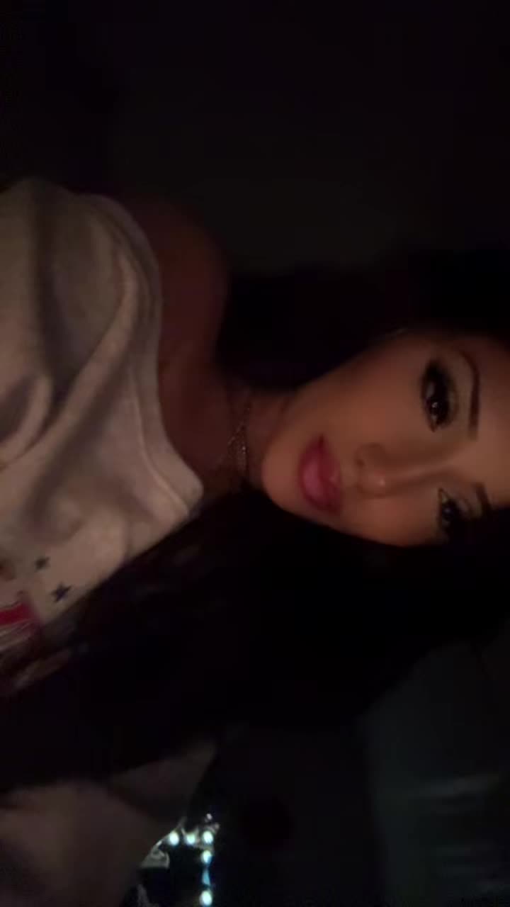 @Halayna Castillo