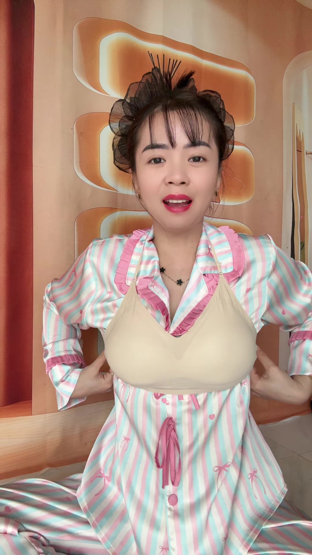 @Em Cẩm Nè