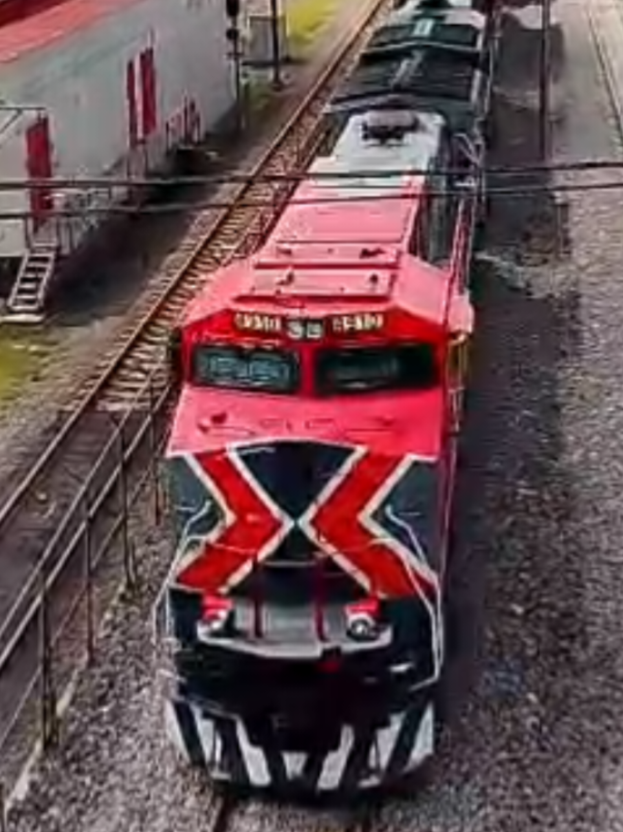 @Ferrocarriles Andy.