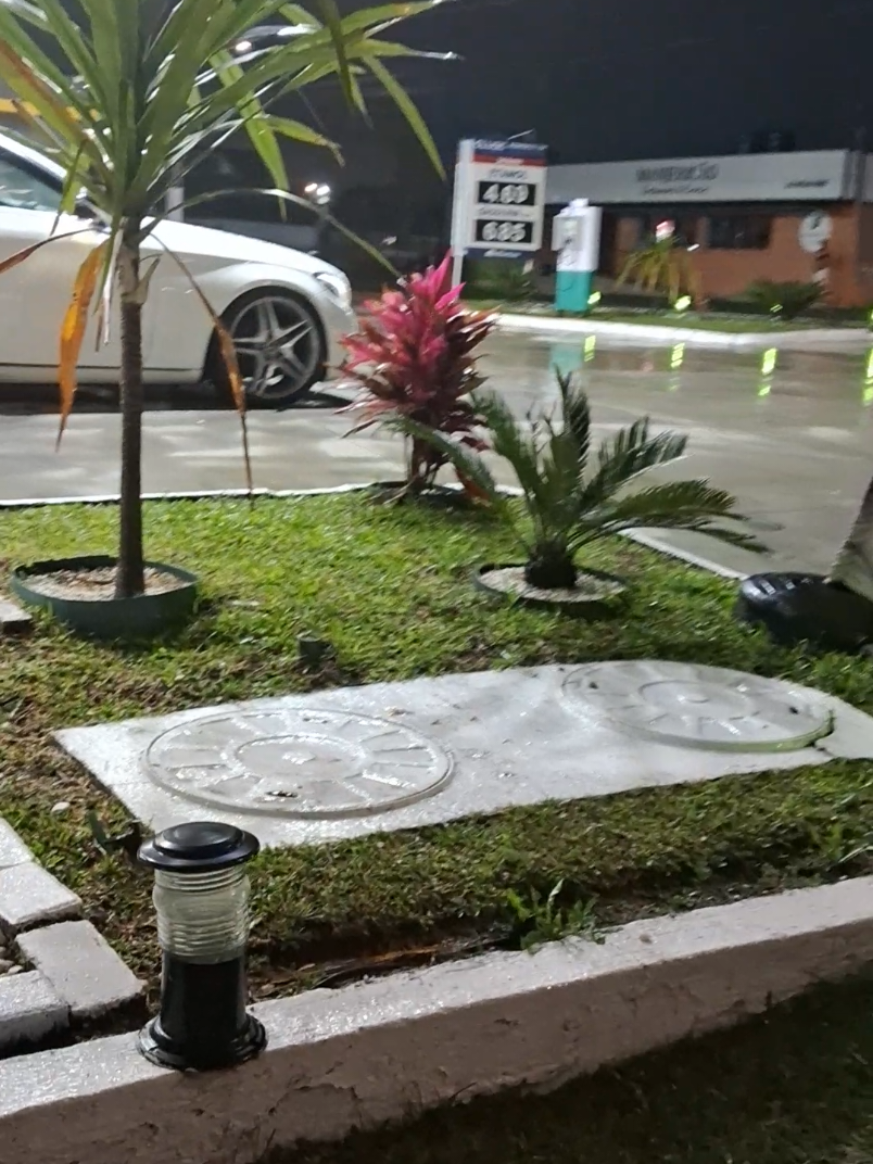 @Dona Cida, P&eacute; na Estrada