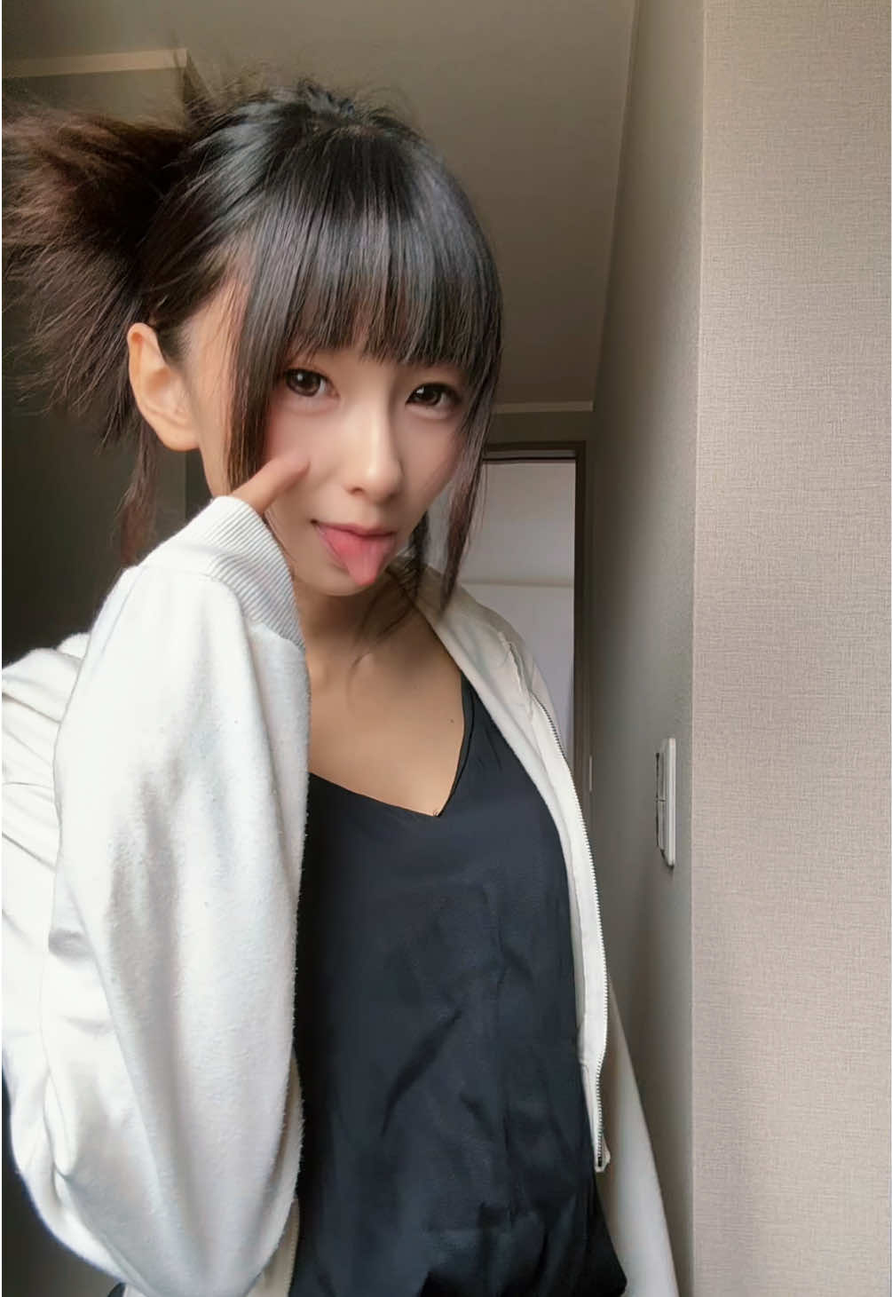 @月乃ゆに😈💄
