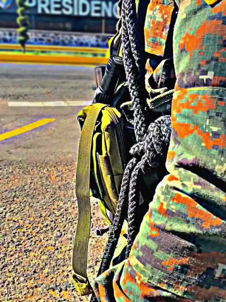 @"Ever🐊⚓💂🏻&zwj;♀️🇬🇹"