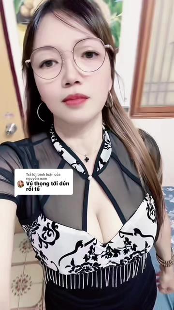 @G&aacute;i Họ B&ugrave;i( 37 in Taiwan )