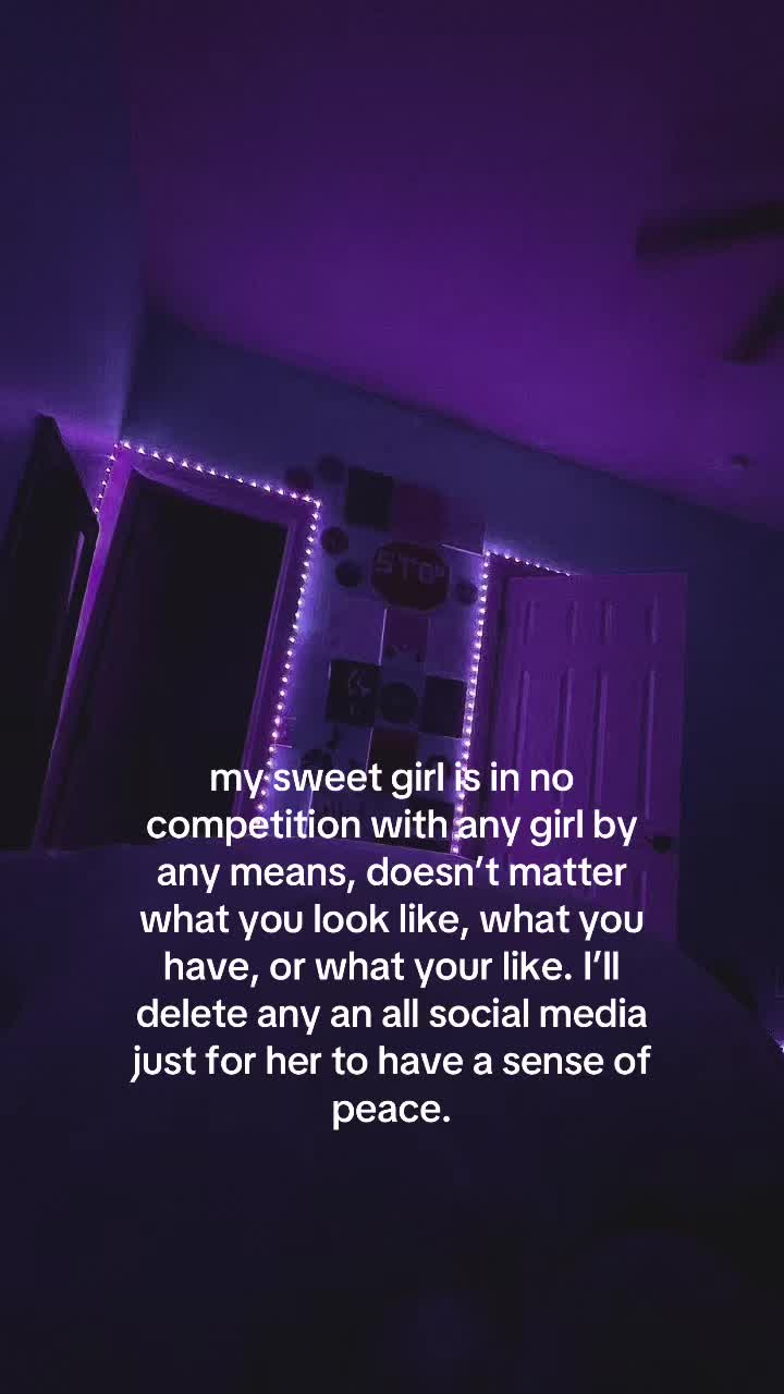 @👩&zwj;❤️&zwj;💋&zwj;👩
